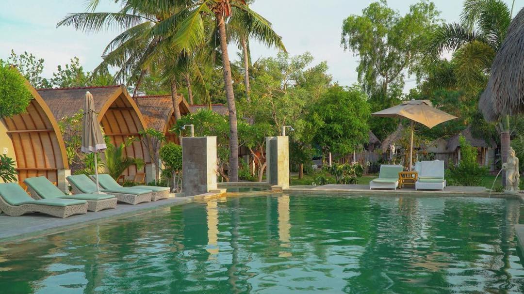 Puri Air Beach Resort & Spa Gili Air Dış mekan fotoğraf