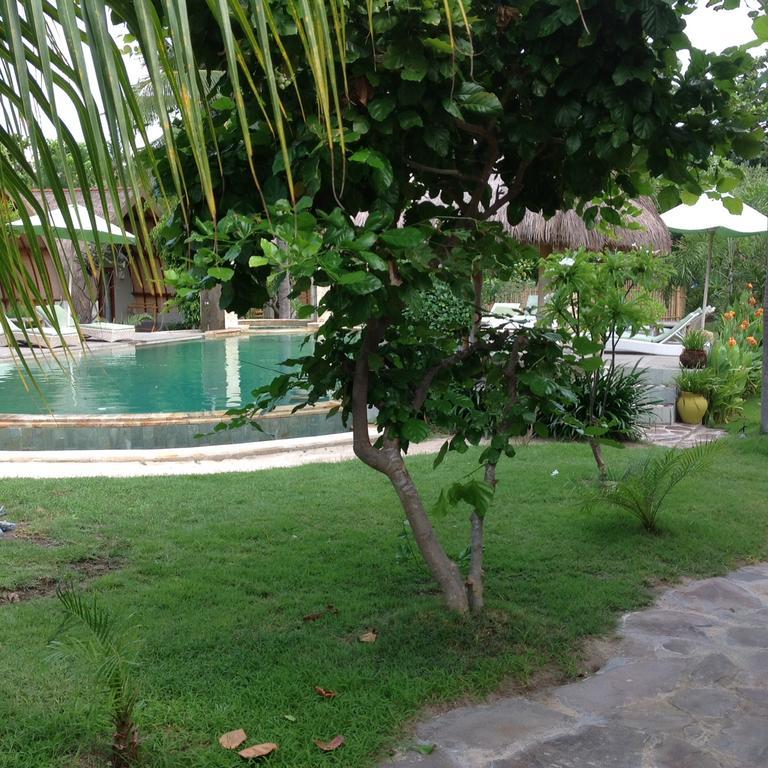 Puri Air Beach Resort & Spa Gili Air Dış mekan fotoğraf