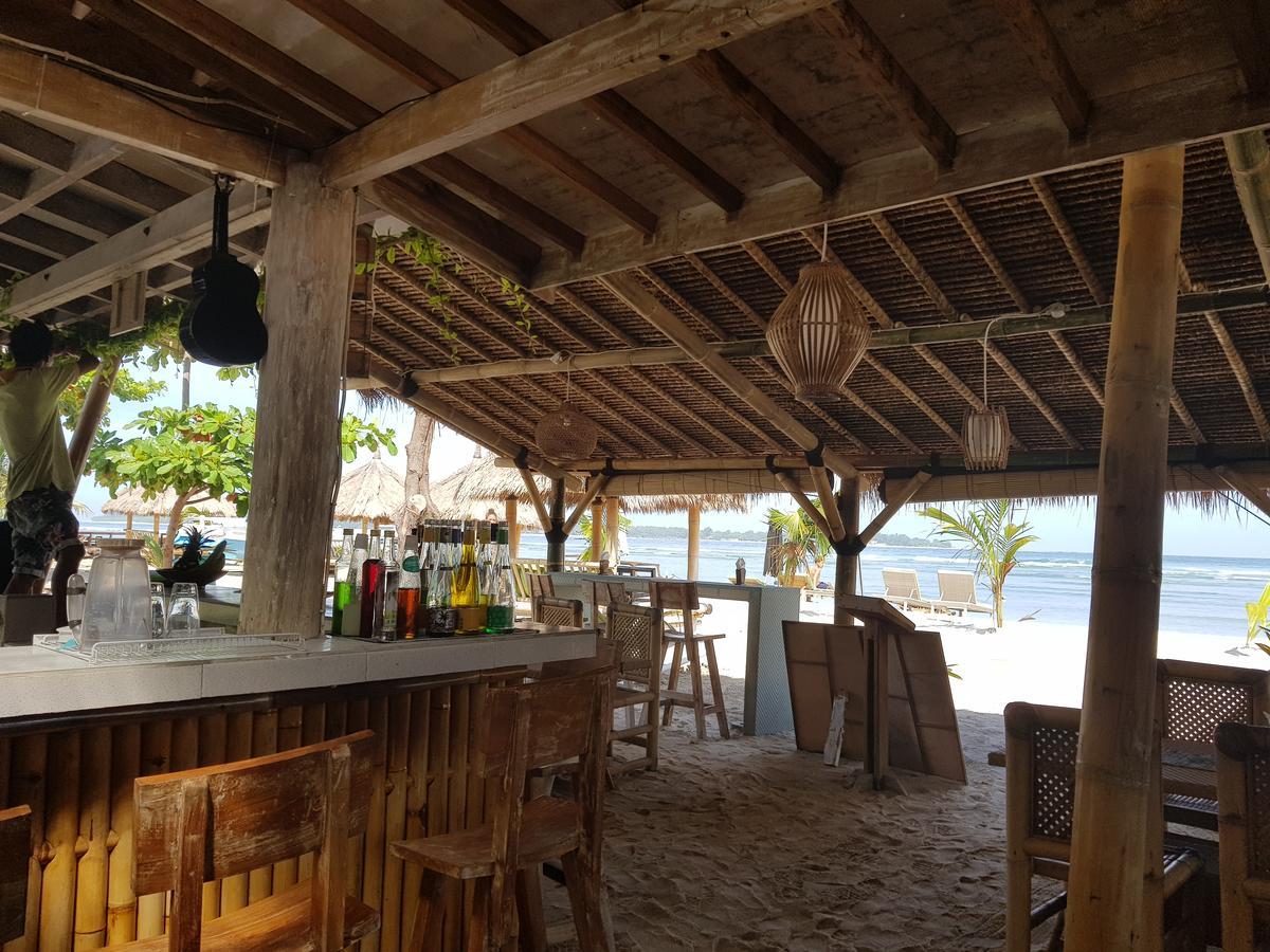 Puri Air Beach Resort & Spa Gili Air Dış mekan fotoğraf
